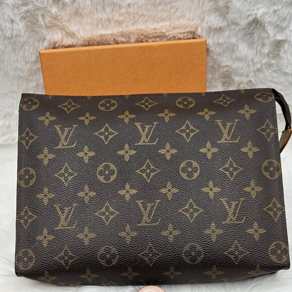 Louis Vuitton  Monogram Pouch 26cm [XXVYU5] - Picture 1 of 17